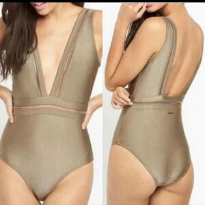 NWT! Ted Baker Pointelle Deep V Swimsuit Sz 4us.